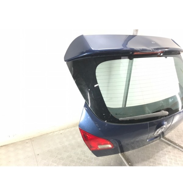 Крышка багажника бу для Opel Astra J 1.6 i,  2012 г.