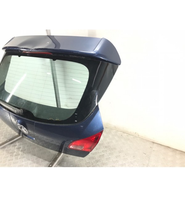 Крышка багажника бу для Opel Astra J 1.6 i,  2012 г.