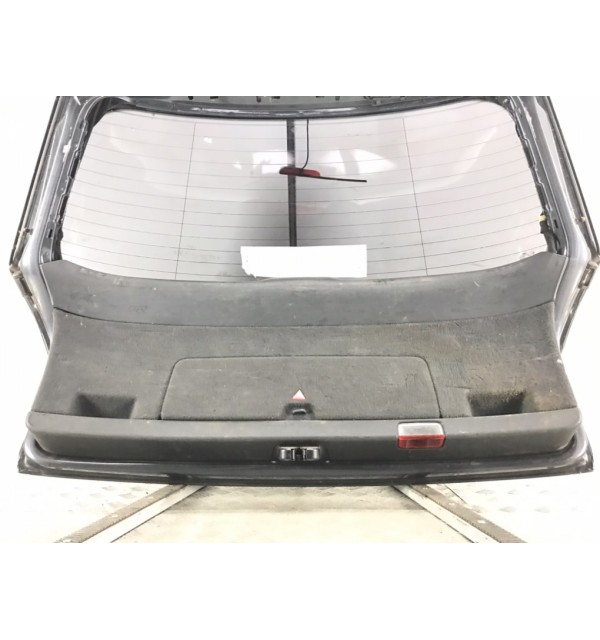 Крышка багажника бу для Audi A4 B6 1.9 TDi,  2003 г.