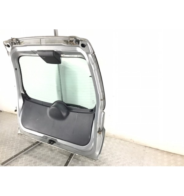 Крышка багажника бу для Nissan Micra K12 1.0 i,  2003 г.