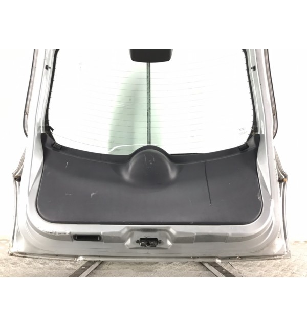 Крышка багажника бу для Nissan Micra K12 1.0 i,  2003 г.