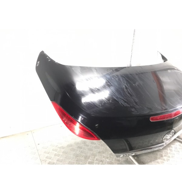 Крышка багажника бу для Opel Astra H 1.6 i,  2007 г.