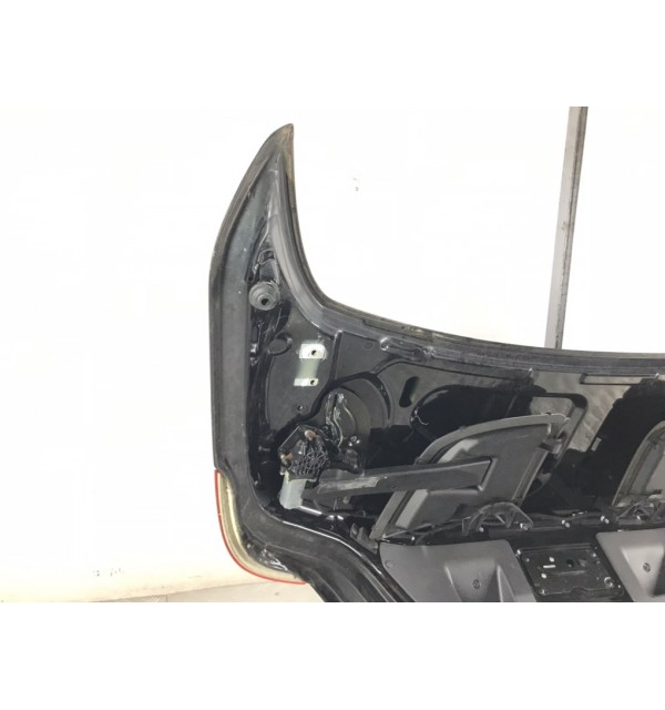 Крышка багажника бу для Opel Astra H 1.6 i,  2007 г.