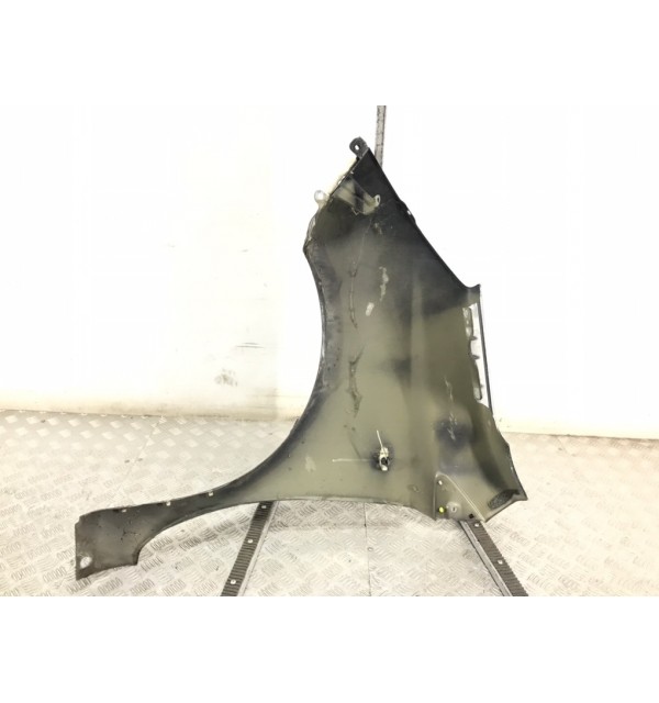 Крыло переднее правое бу для Nissan Note E11 1.5 DCi,  2009 г.