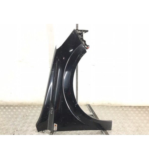 Крыло переднее правое бу для Opel Astra H 1.6 i,  2007 г.