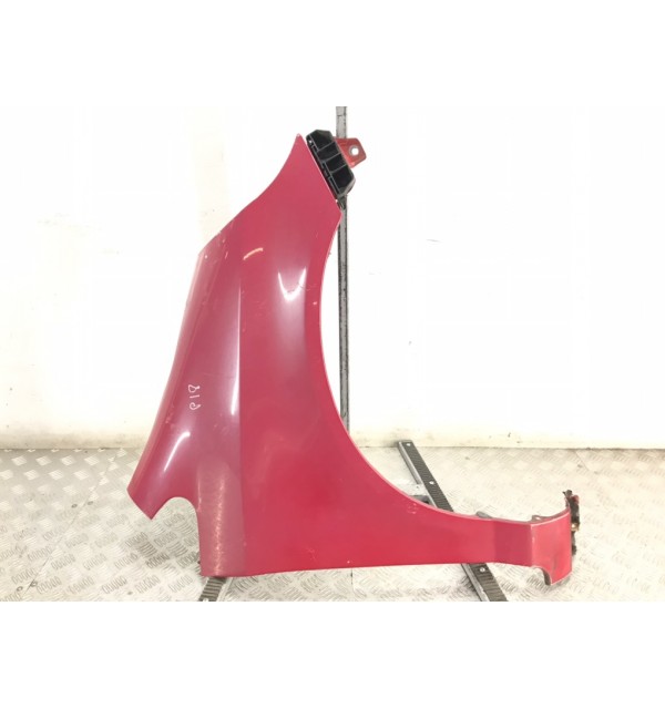 Крыло переднее правое бу для Honda Jazz 1 1.3 i,  2008 г.