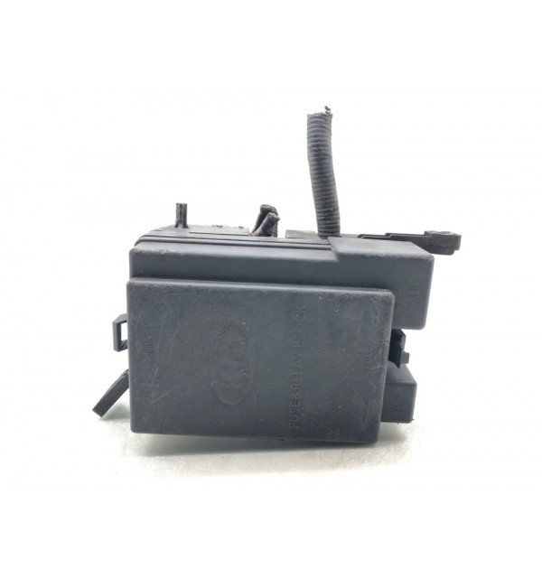 Блок предохранителей бу для Kia Sportage 2 2.0 CRDi,  2006 г.