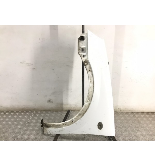 Крыло переднее левое бу для Opel Combo C 1.3 CDTi,  2008 г.