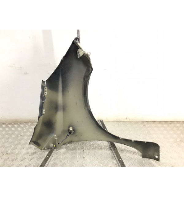 Крыло переднее левое бу для Nissan Note E11 1.5 DCi,  2009 г.