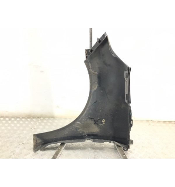 Крыло переднее правое бу для Renault Grand Scenic 3 1.5 DCi,  2010 г.