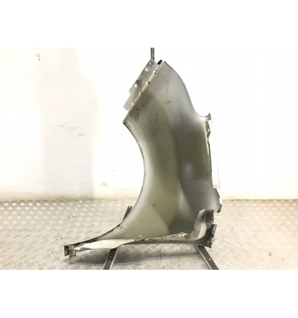 Крыло переднее правое бу для Opel Combo D 1.3 CDTI,  2014 г.