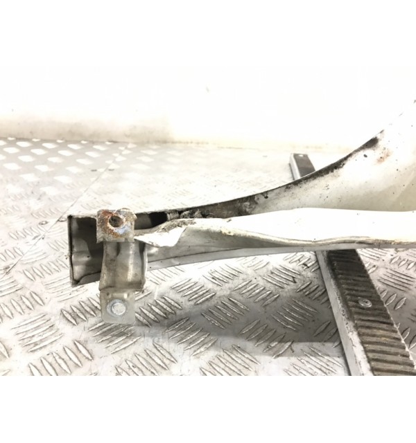 Крыло переднее правое бу для Opel Combo D 1.3 CDTI,  2014 г.