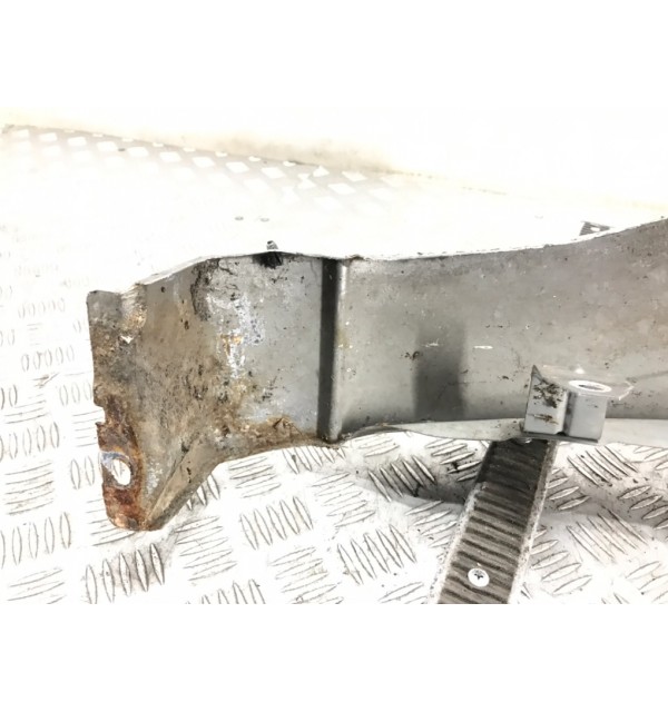 Крыло переднее правое бу для Ford Mondeo 3 1.8 i,  2004 г.