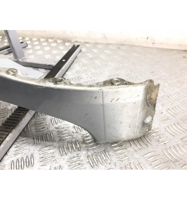 Крыло переднее правое бу для Nissan Micra K12 1.0 i,  2003 г.