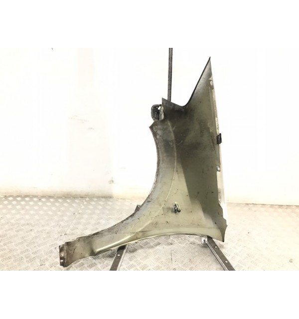 Крыло переднее правое бу для Citroen C3 1 1.4 i,  2007 г.