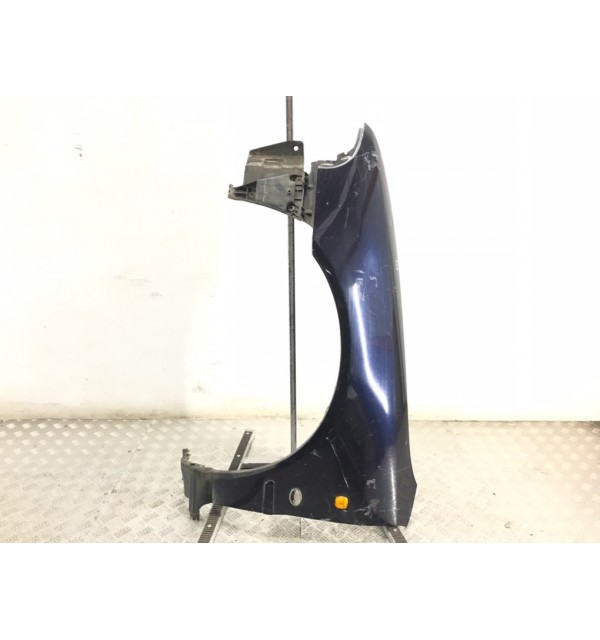 Крыло переднее левое бу для Audi A4 B5 1.8 i,  1997 г.