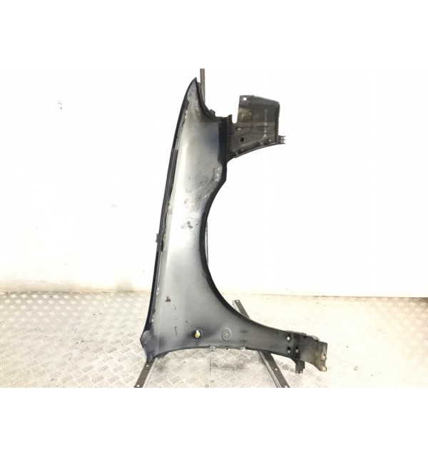 Крыло переднее левое бу для Audi A4 B5 1.8 i,  1997 г.