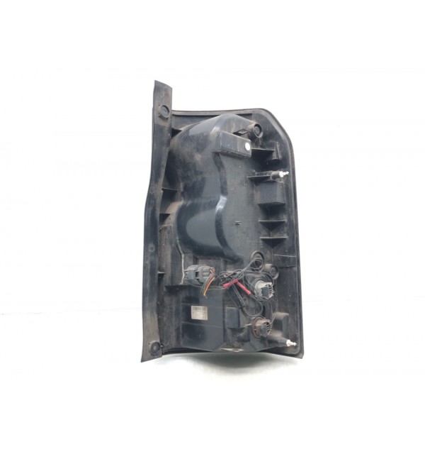 Фонарь задний левый бу для Land Rover Discovery 3 2.7 TD,  2007 г.