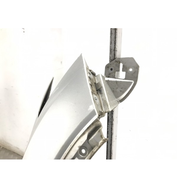 Крыло переднее правое бу для Ford Kuga 1 2.0 TDCi,  2008 г.