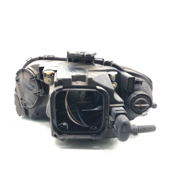 Фара правая бу для Audi A3 8P 2.0 TDi,  2006 г.