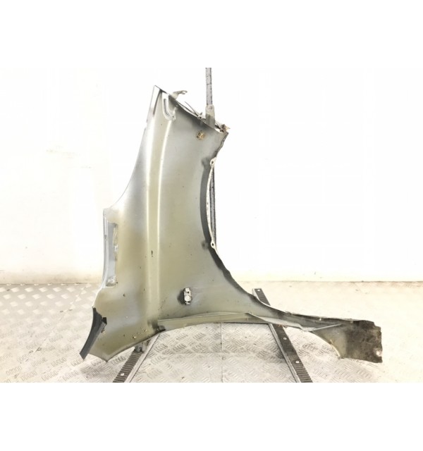 Крыло переднее левое бу для Nissan Micra K12 1.0 i,  2003 г.