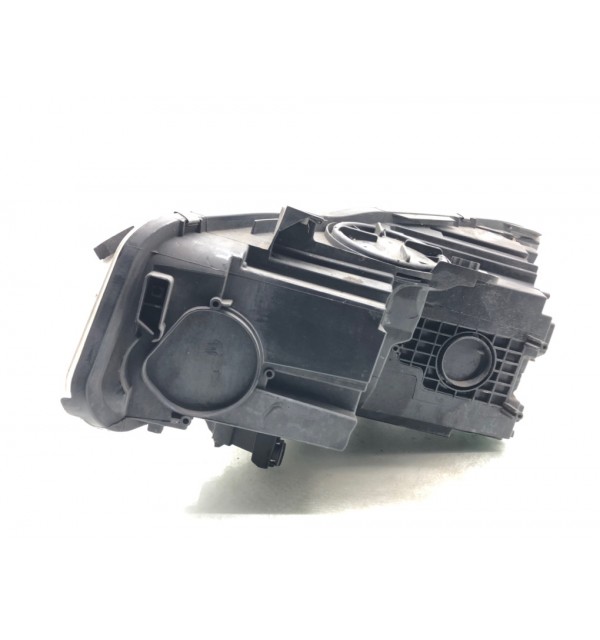 Фара правая бу для BMW 2 F46 1.5 i,  2016 г.