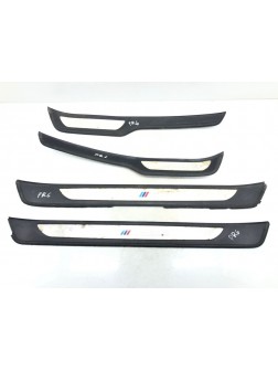 Накладка на порог бу для BMW 3 E90/E91/E92/E93 2.0 TD,  2006 г.