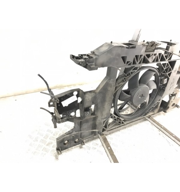 Панель передняя (телевизор) бу для Renault Grand Scenic 3 1.5 DCi,  2010 г.