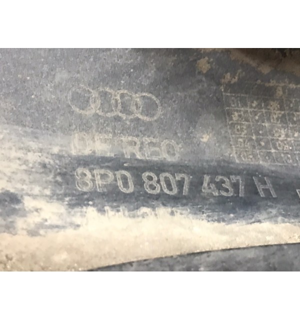 Бампер передний бу для Audi A3 8P 2.0 TDi,  2010 г.