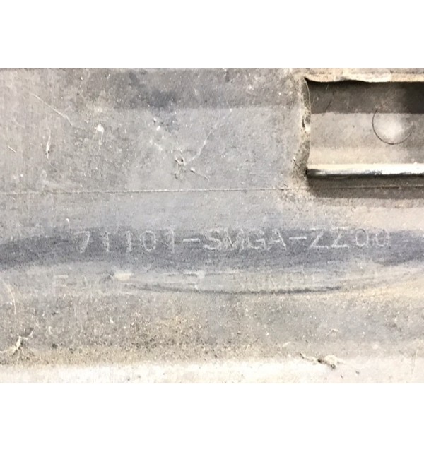 Бампер передний бу для Honda Civic 8 1.8 i,  2008 г.