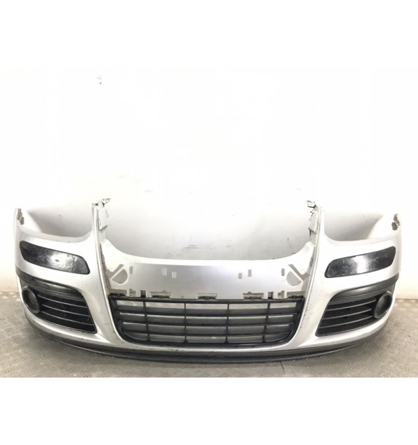 Бампер передний бу для Volkswagen Golf 5 1.6 FSI,  2004 г.