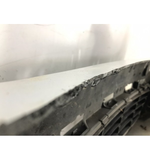 Бампер передний бу для Volkswagen Golf 5 1.6 FSI,  2004 г.