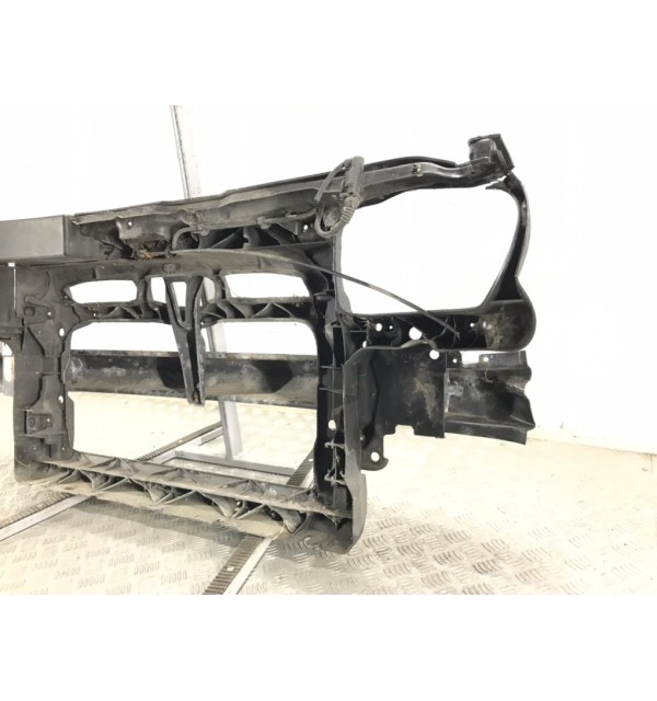 Панель передняя (телевизор) бу для Volkswagen Bora 1 1.9 TDi,  2002 г.