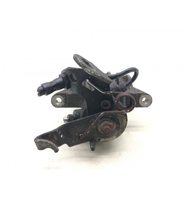 Суппорт задний левый бу для Volkswagen Golf 6 2.0 TDi,  2010 г.