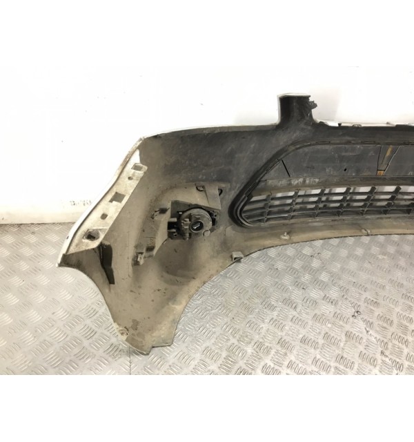 Бампер передний бу для Ford Focus 2 1.8 i,  2009 г.