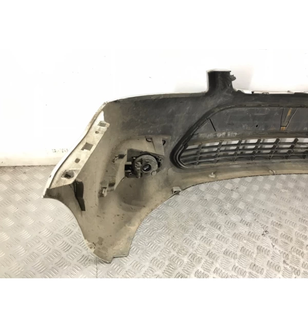 Бампер передний бу для Ford Focus 2 1.8 i,  2009 г.