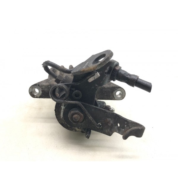 Суппорт задний правый бу для Volkswagen Golf 6 2.0 TDi,  2010 г.