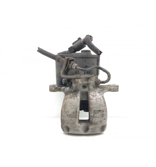 Суппорт задний правый бу для Volkswagen Passat B6 2.0 TDi,  2008 г.