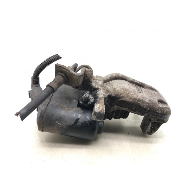 Суппорт задний правый бу для Volkswagen Passat B6 2.0 TDi,  2008 г.