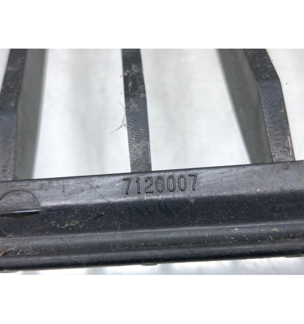 Решетка радиатора бу для BMW 3 E90/E91/E92/E93 2.0 TD,  2007 г.