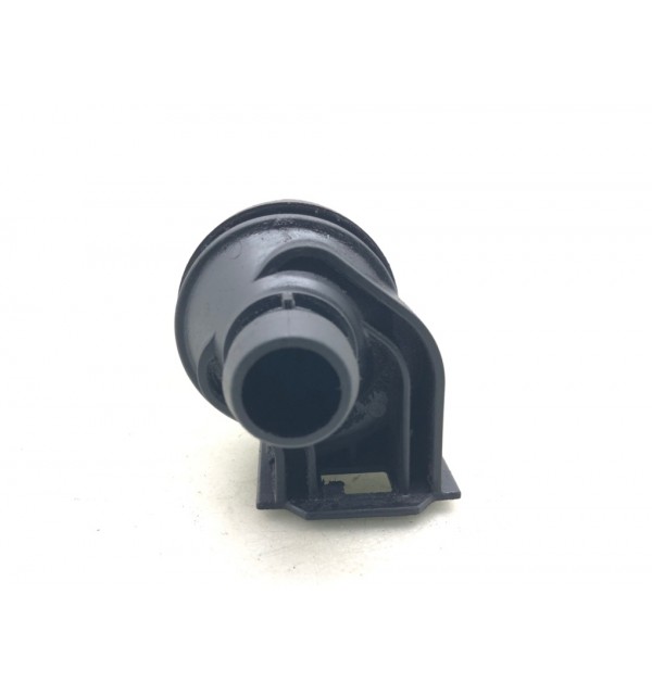 Маслозаливная горловина бу для Mercedes Sprinter  2.2 CDi,  2016 г.