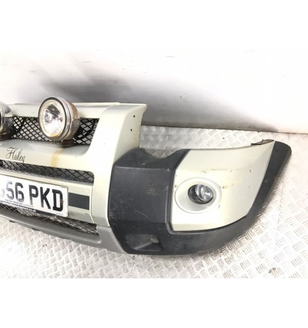 Бампер передний бу для Land Rover Freelander 1 2.0 TD,  2006 г.