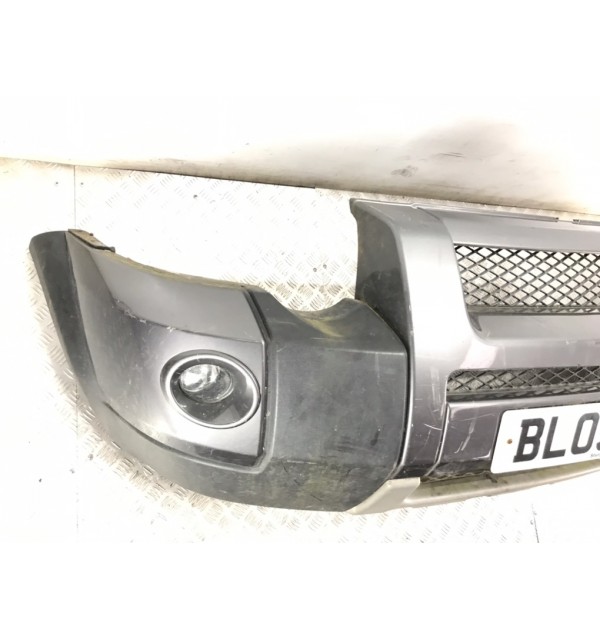 Бампер передний бу для Land Rover Freelander 1 2.0 TD,  2005 г.