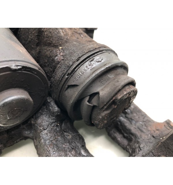 Суппорт задний левый бу для BMW 2 F46 1.5 i,  2016 г.