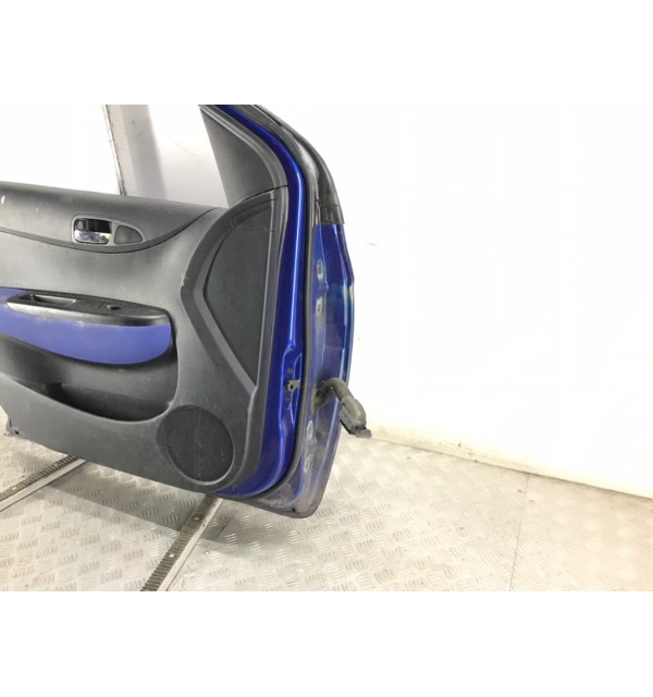 Дверь передняя левая бу для Hyundai i20 1 1.2 i,  2010 г.