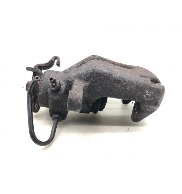 Суппорт задний левый бу для Peugeot 308 T7 1.6 i,  2008 г.