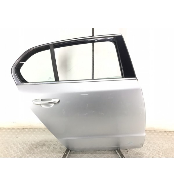 Дверь задняя правая бу для Skoda Superb 2 2.0 TDi,  2009 г.