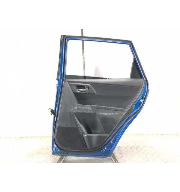 Дверь задняя правая бу для Toyota Auris 2 1.4 TD,  2014 г.