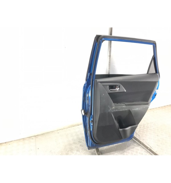 Дверь задняя правая бу для Toyota Auris 2 1.4 TD,  2014 г.