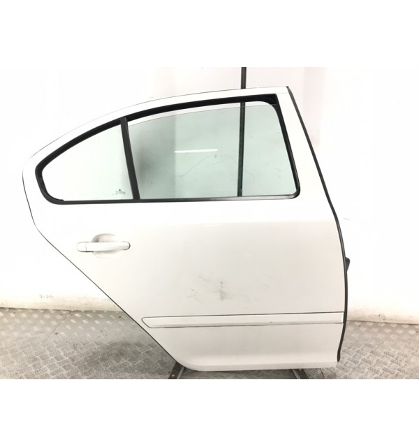 Дверь задняя правая бу для Skoda Octavia A5 1.6 TDi,  2012 г.
